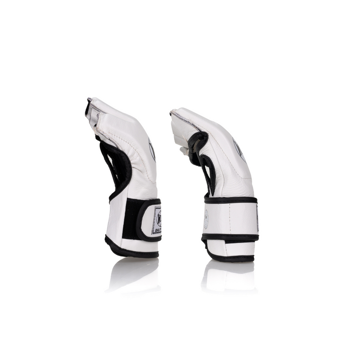 WFG5 MMA Fight Glove - White